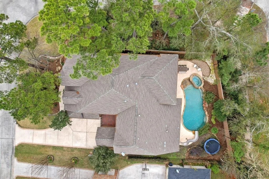 Photo of 99 Player Oaks Place