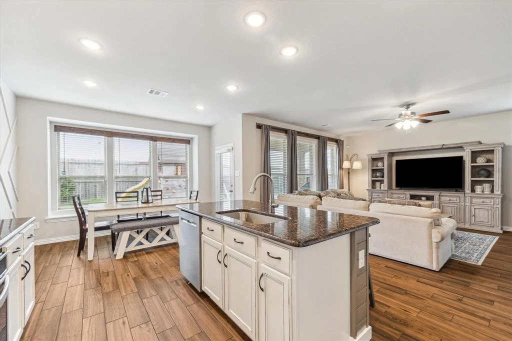 Photo of 7110 Poppyseed Trail