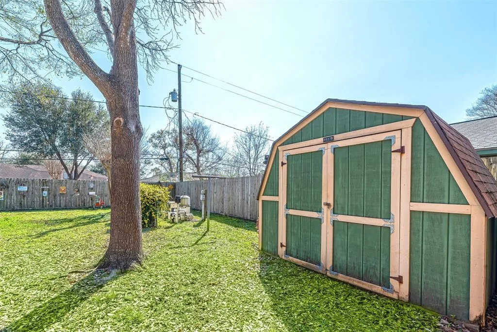 Photo of 8927 Greiner Drive