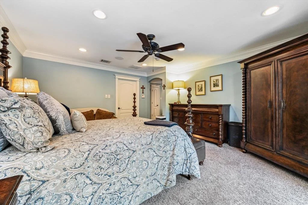 Photo of 10010 Briar Forest Drive