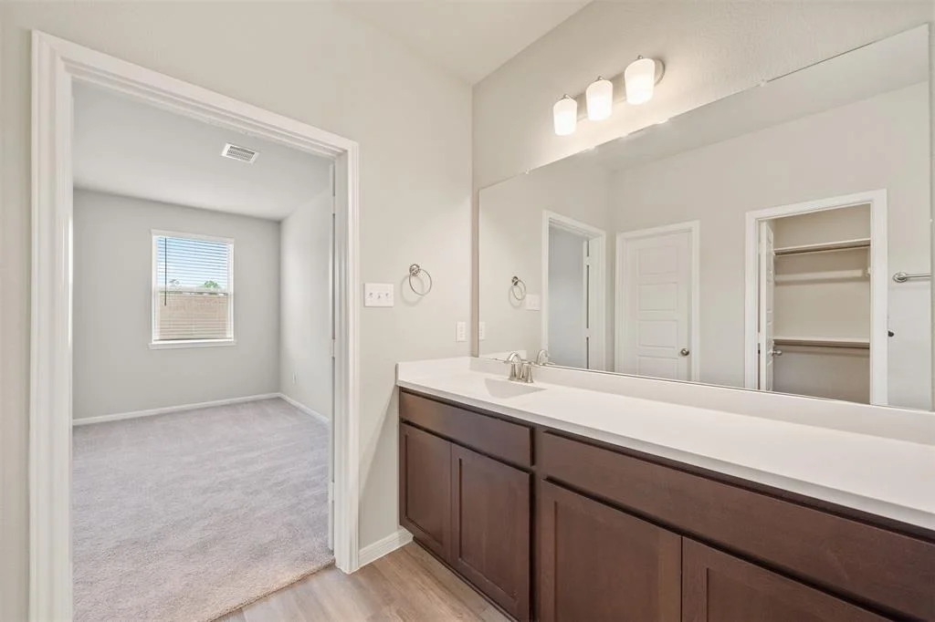 Photo of 4215 Harper Road