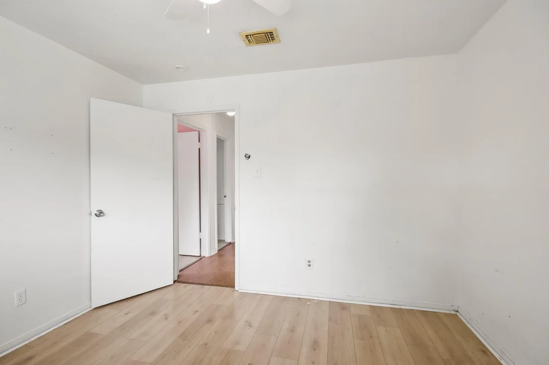 Photo of 6919 River Mill Drive