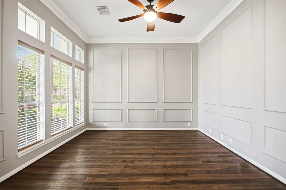 Photo of 1127 Glendale Drive