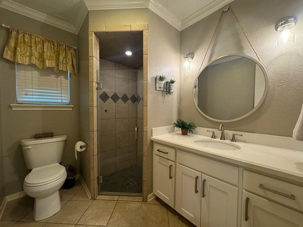 Photo of 2814 Oak Drive