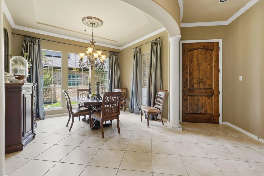 Photo of 147 W Crystal Canyon Circle