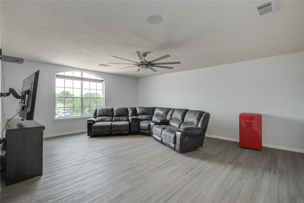 Photo of 2916 Eagle Lake Drive