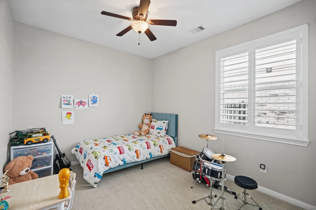 Photo of 54 W Wolf Cabin Circle