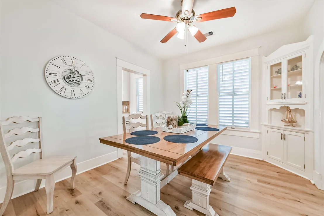 Photo of 2115 Jack Johnson Boulevard