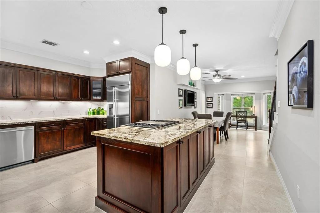 Photo of 17910 Sugar Pine Drive
