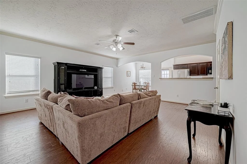 Photo of 1801 Don Alejandro