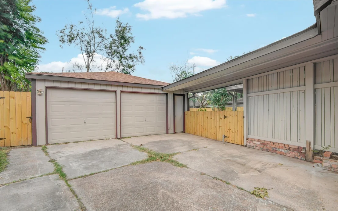 Photo of 5518 Dumfries Drive