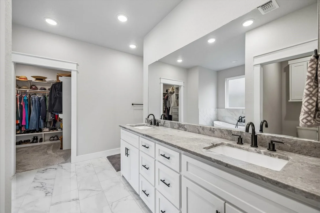 Photo of 111 Creekside Lane