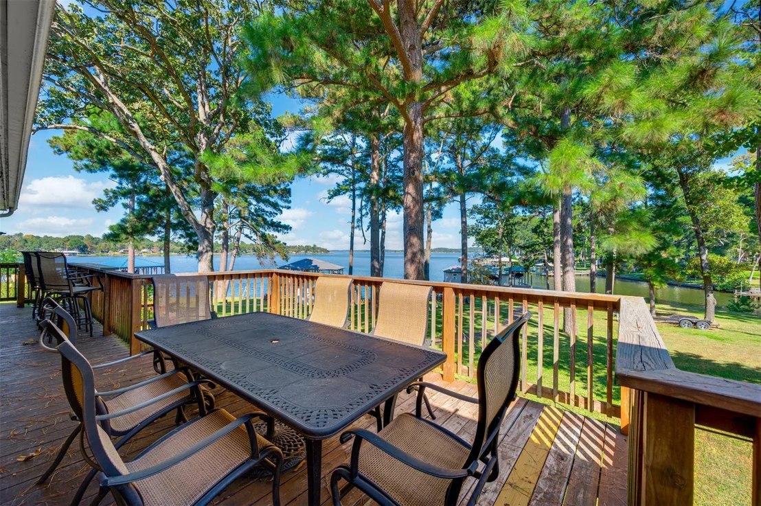 Photo of 536 Wildewood Drive