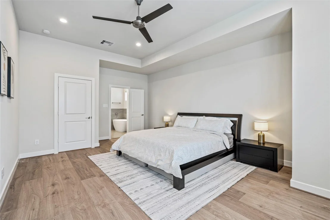 Photo of 3922 Willowbend Point Drive