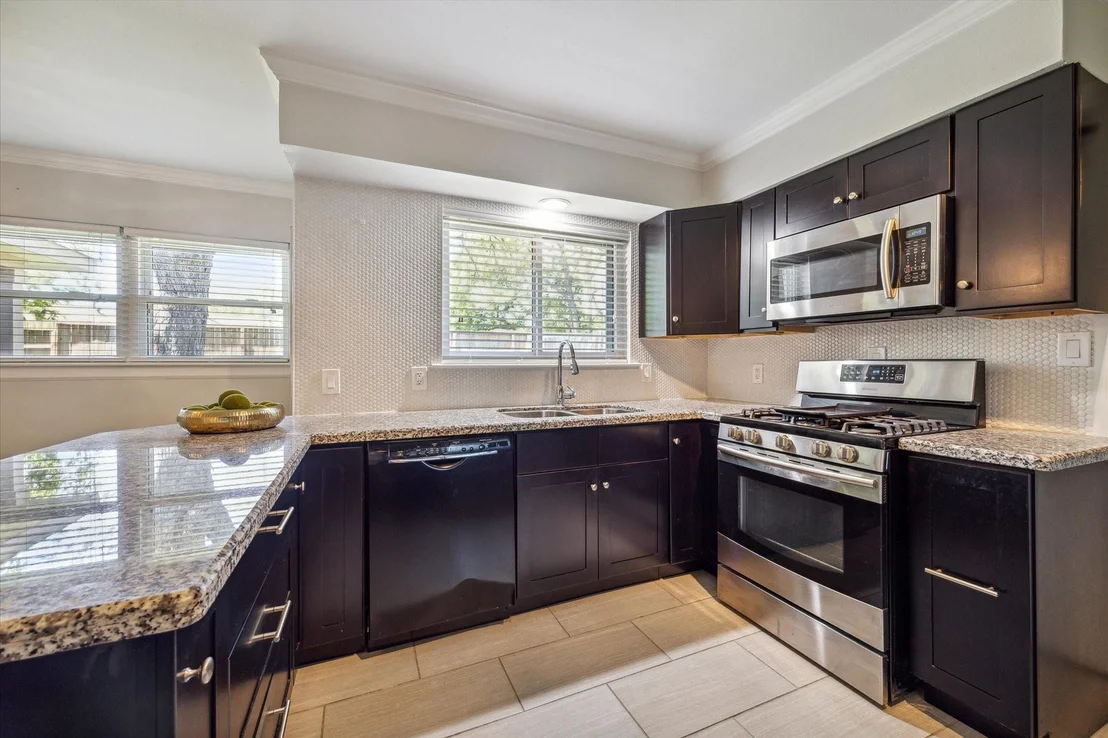 Photo of 2910 Freshmeadows Drive