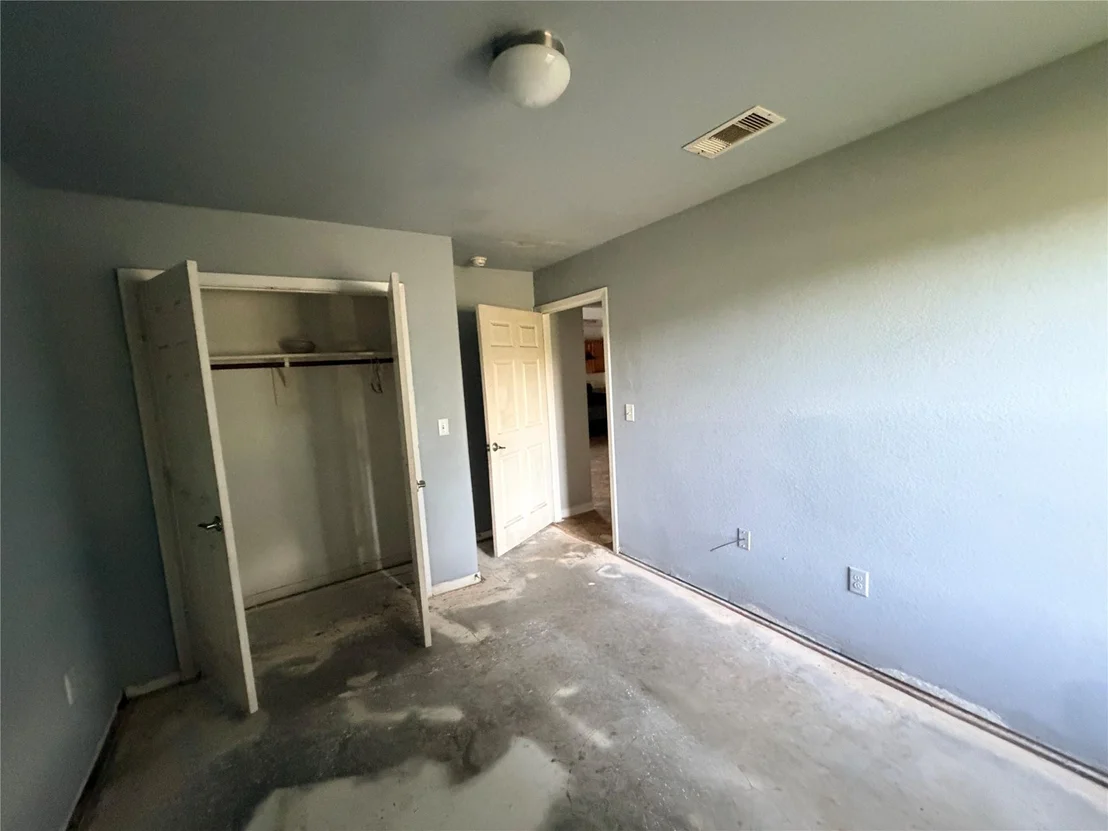 Photo of 424 Baker Circle