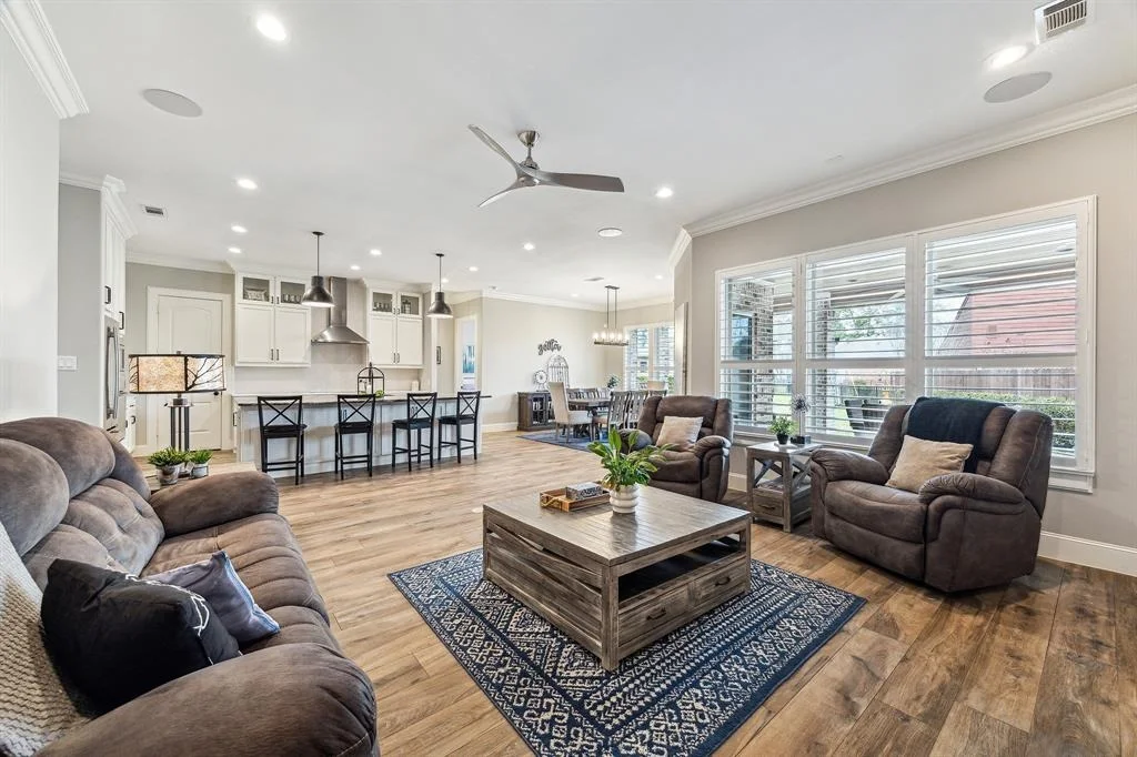 Photo of 16006 Broadwater Drive
