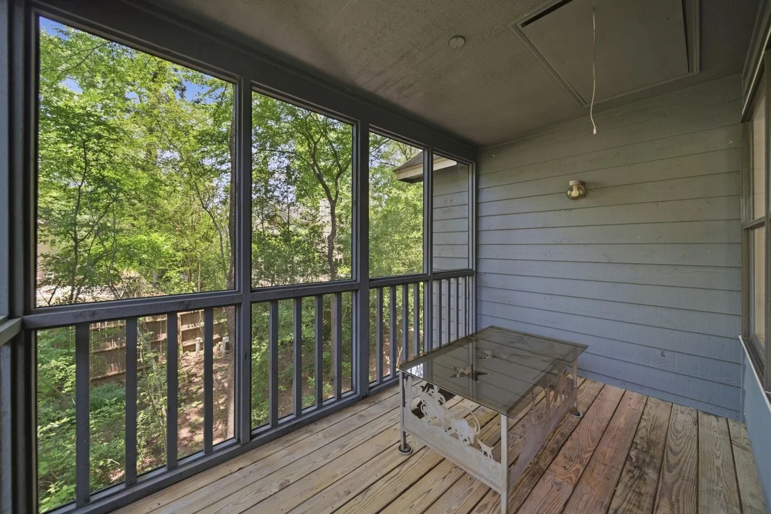 Photo of 135 E Wilde Yaupon