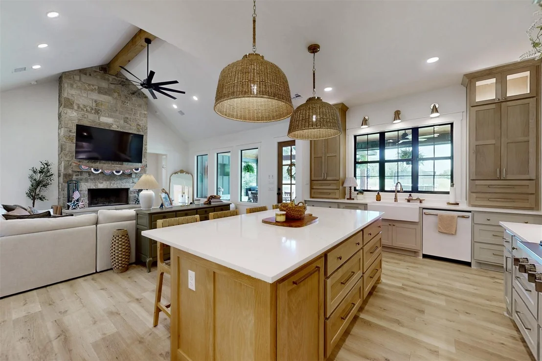 Photo of 10464 County Road 244