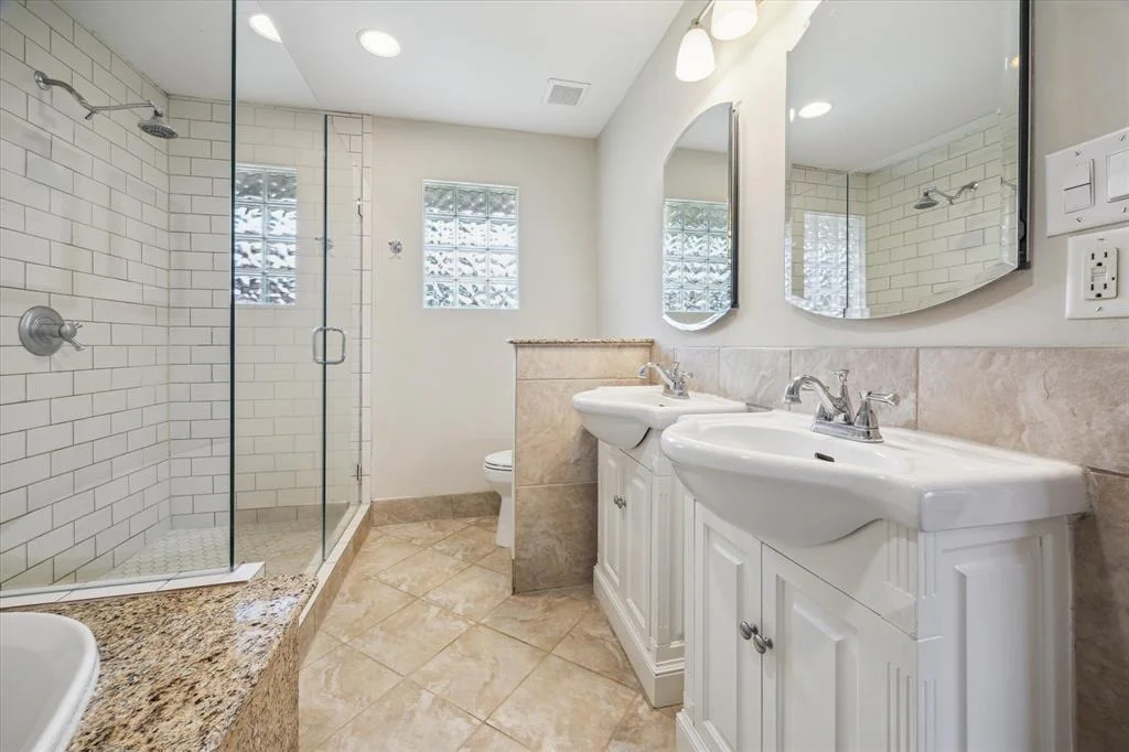Photo of 2910 Ann Arbor Drive