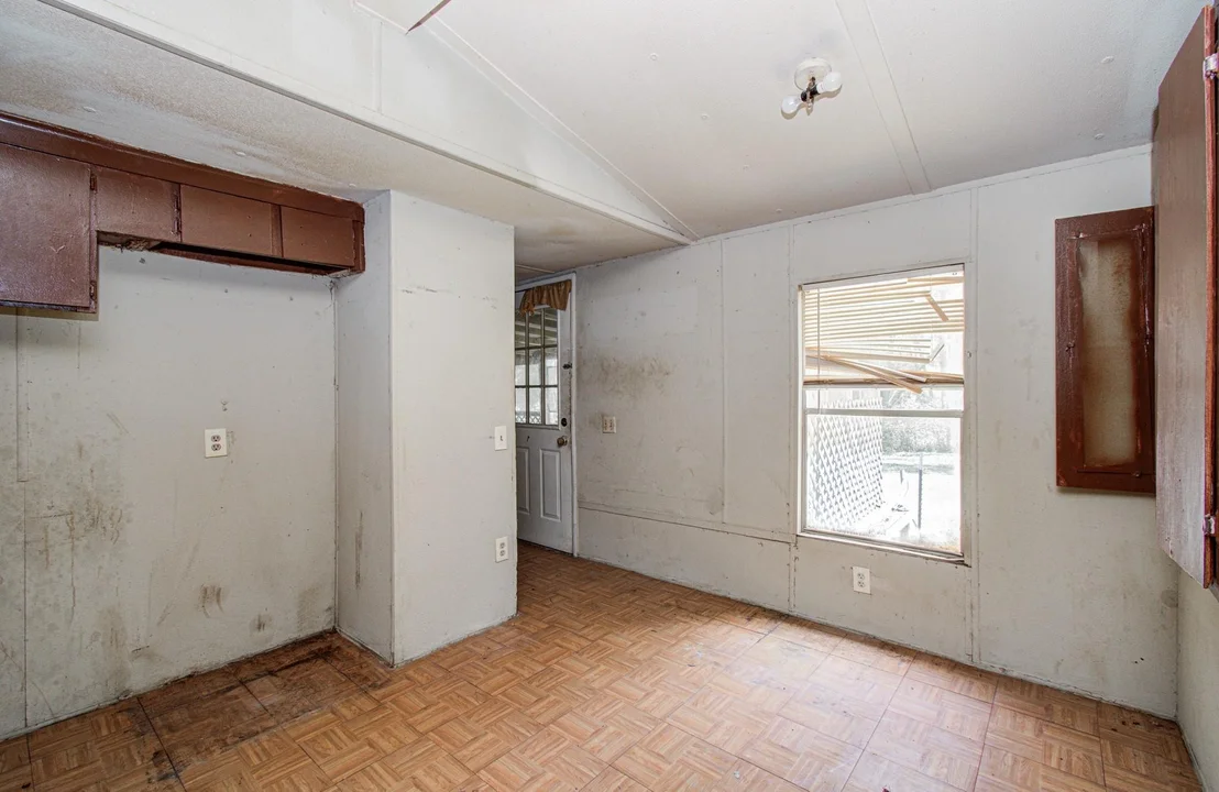 Photo of 447 County Road 410