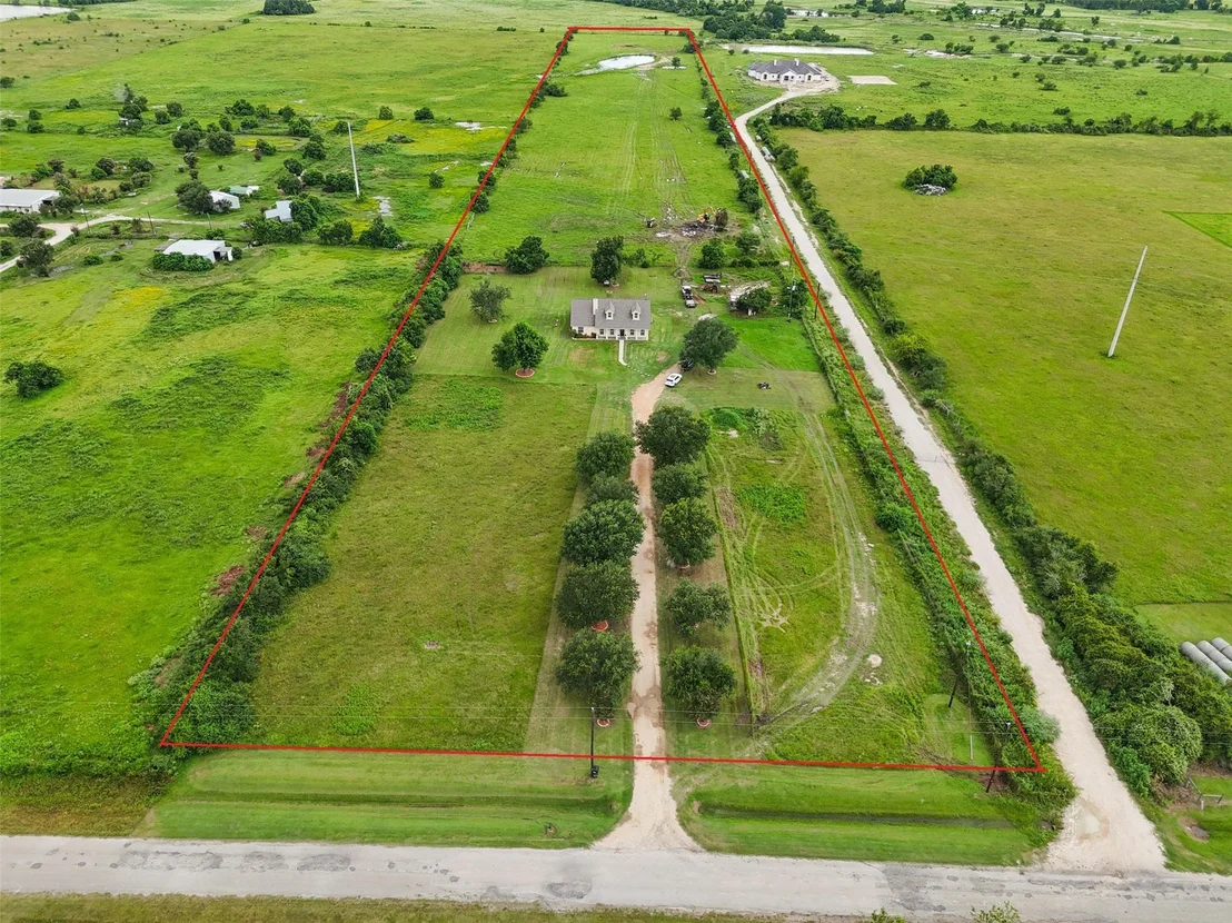 Photo of 15155 Schmidt Road