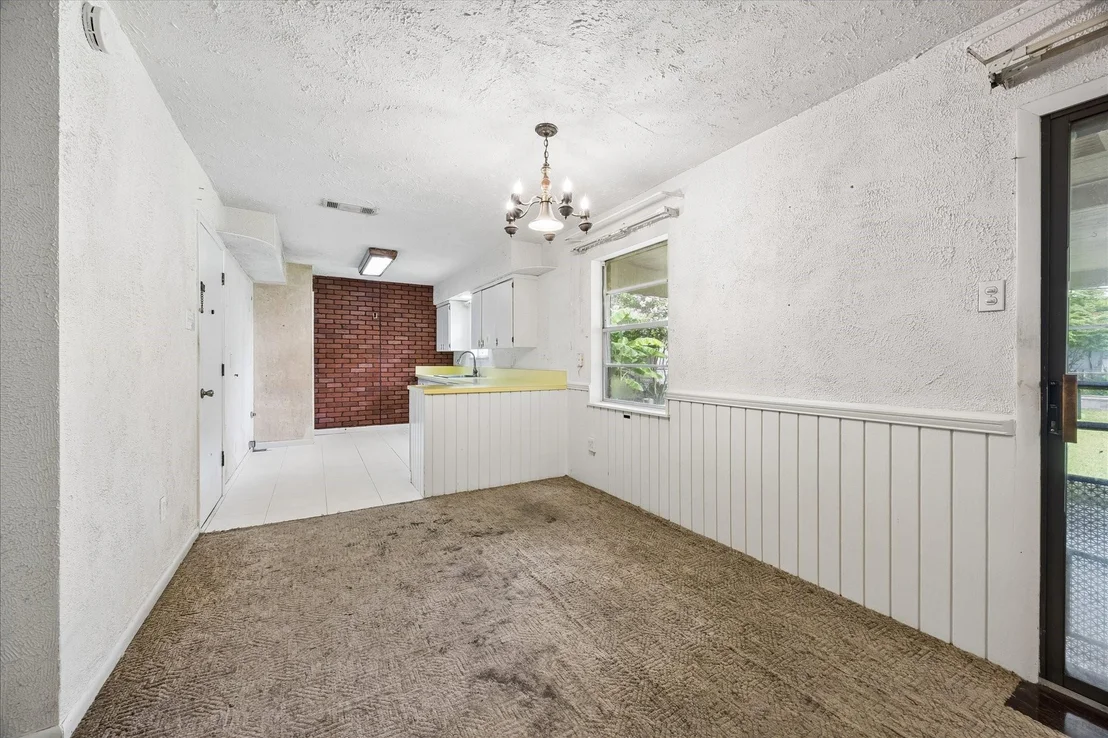 Photo of 5818 Effingham Drive