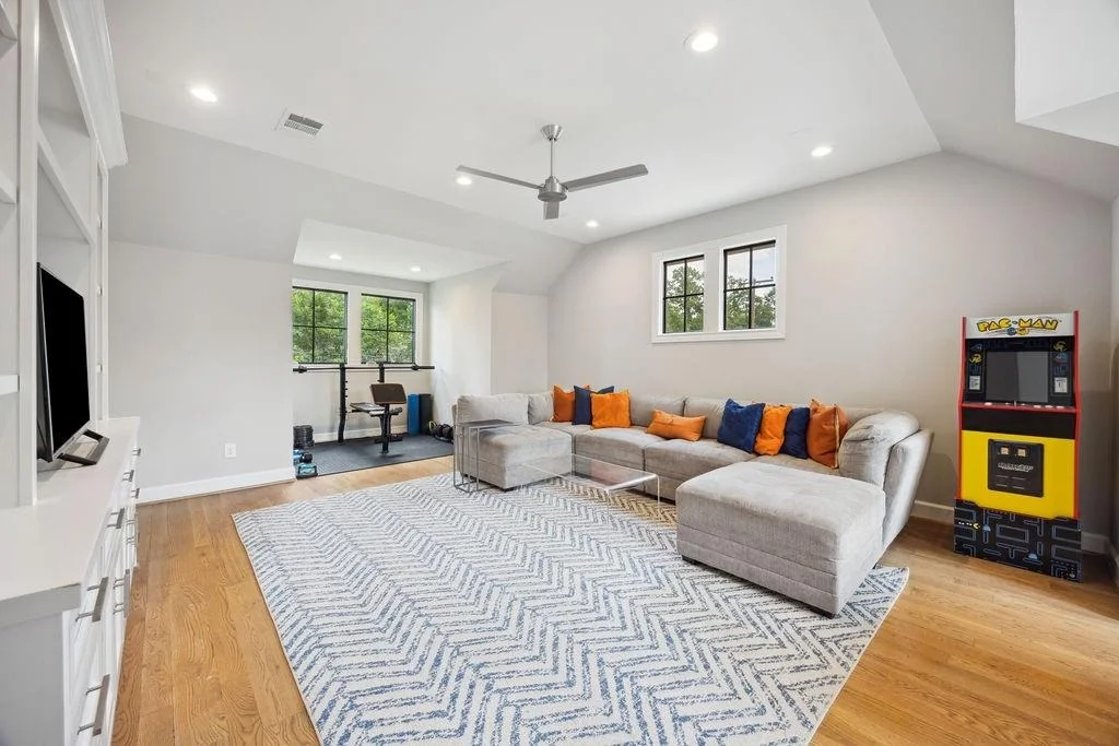 Photo of 10034 Cedar Creek Drive