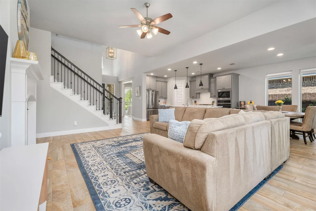 Photo of 28118 Knight Peak Drive