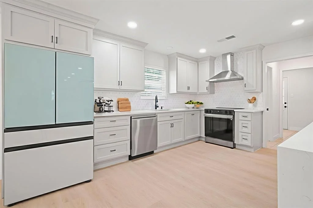 Photo of 8215 Twining Oaks Lane
