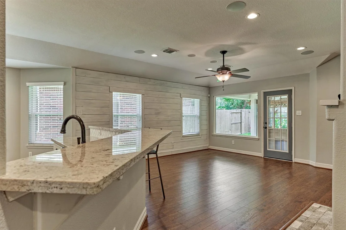 Photo of 6835 Autumn Rain Lane
