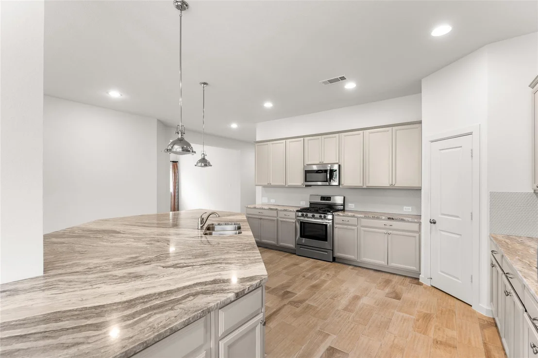 Photo of 139 Trillium Park Loop