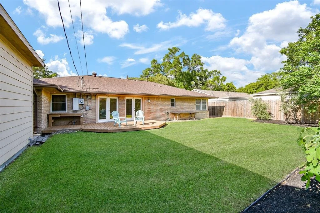 Photo of 5419 Willowbend Boulevard