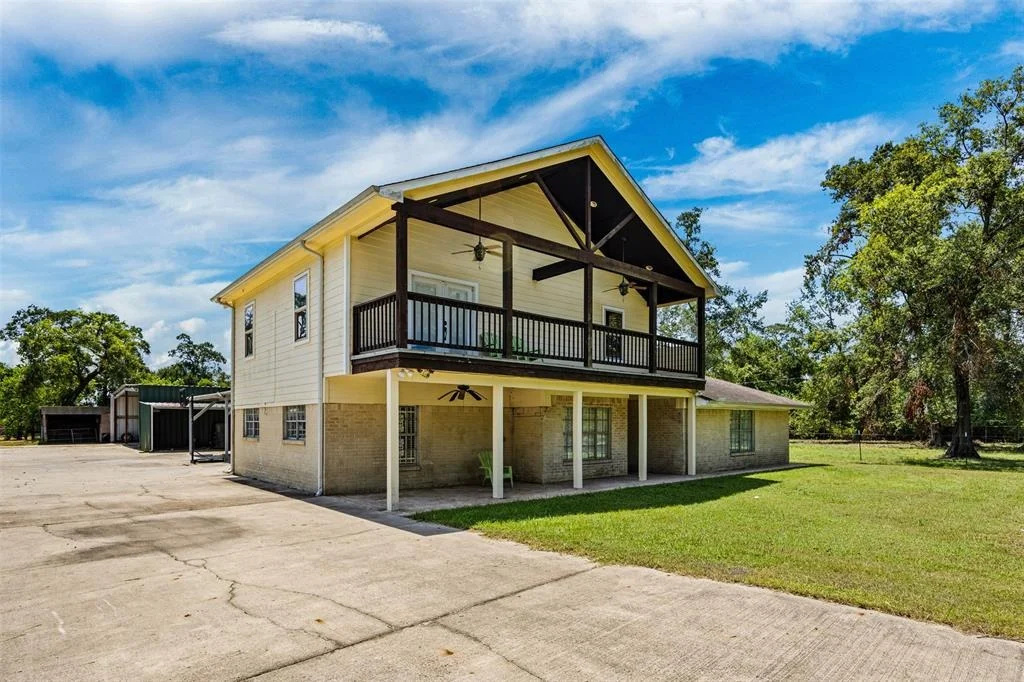 Photo of 16616 Shady Lane