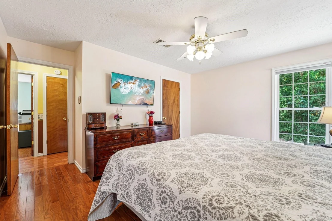 Photo of 378 Ridgewood Drive