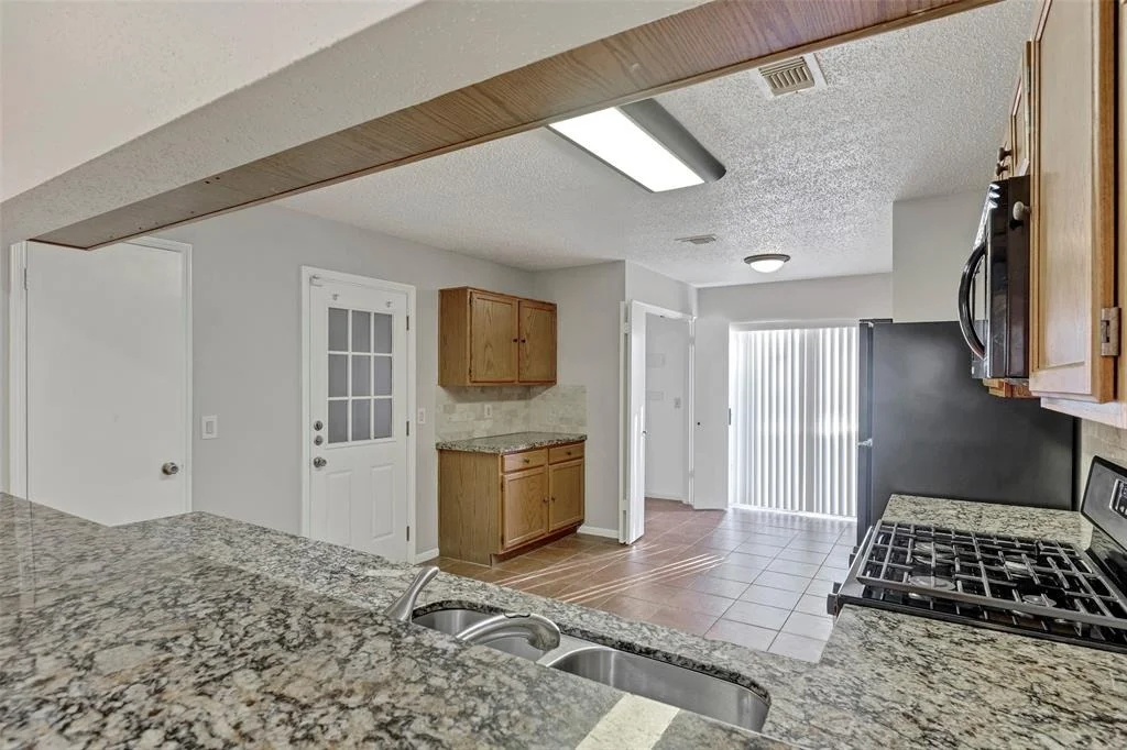 Photo of 9230 Palm Shores Drive