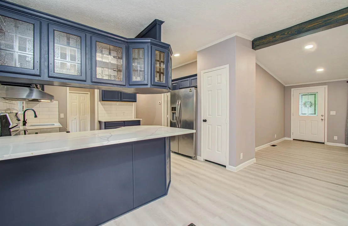 Photo of 272 Lone Pine Drive