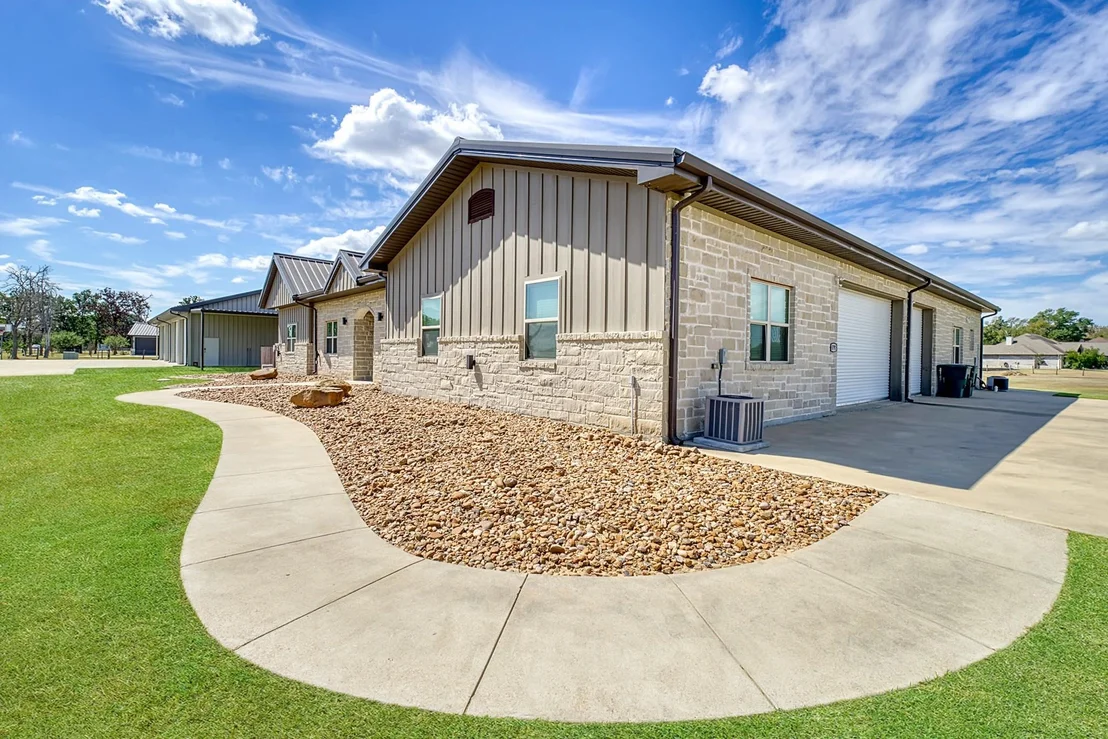 Photo of 5792 Andert Road