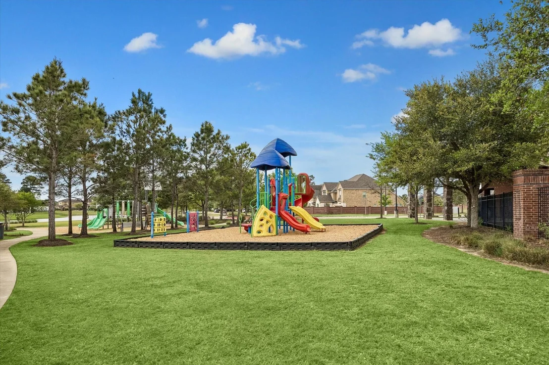 Photo of 25511 Millbrook Bend Lane