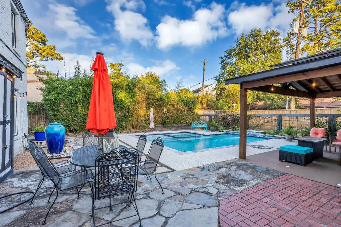 Photo of 4304 Roseneath Drive