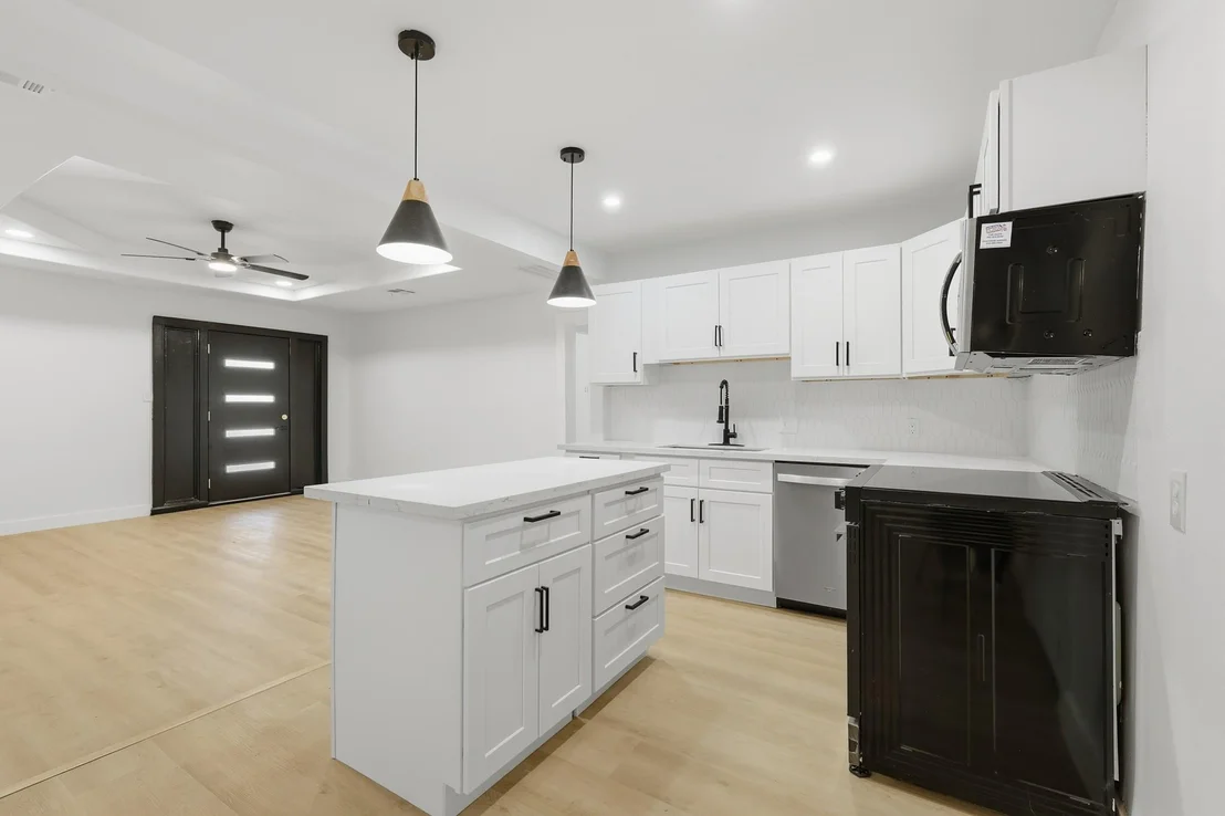 Photo of 2716 Windsor Lane