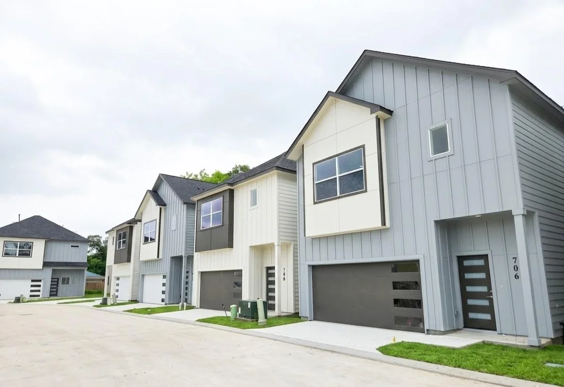 Photo of 708 Savonna