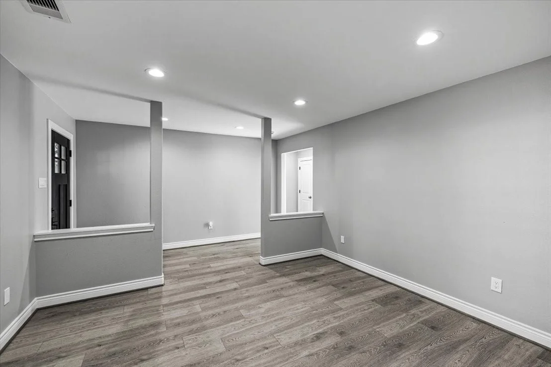 Photo of 2318 Killarney Lane