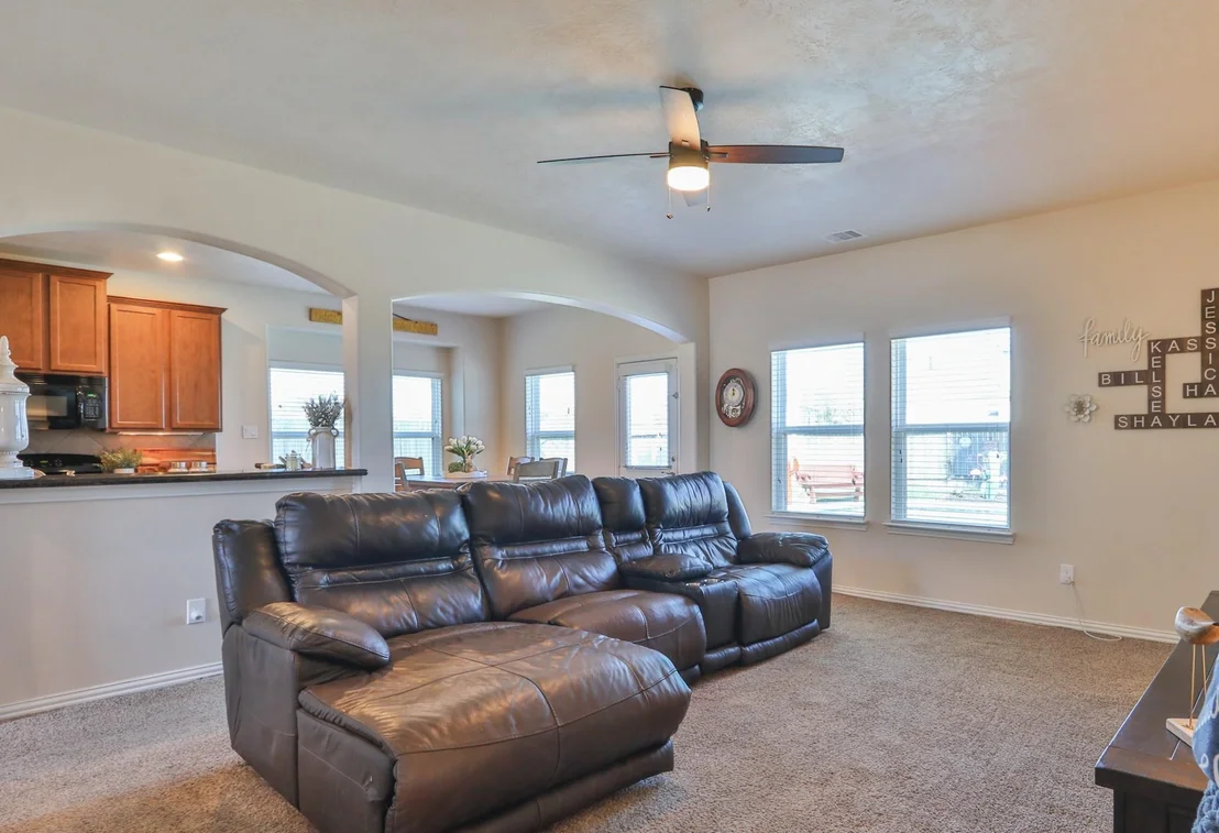 Photo of 802 Brushfield Court