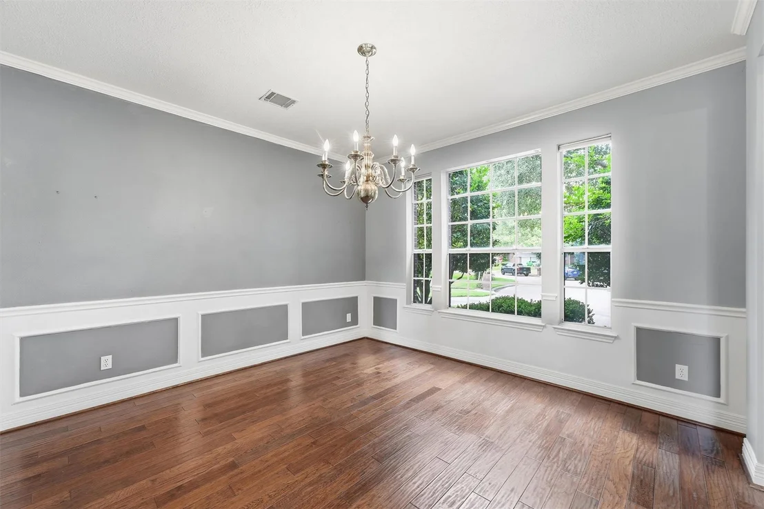 Photo of 7807 Mayglen Lane