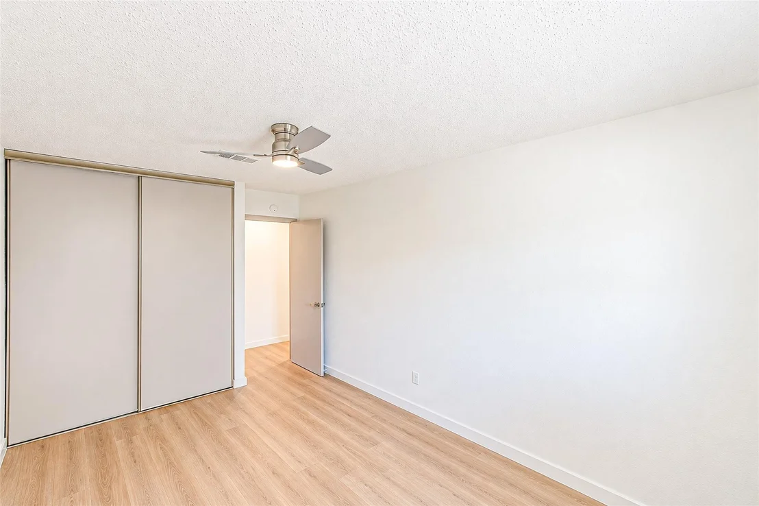 Photo of 18015 Brooknoll Drive