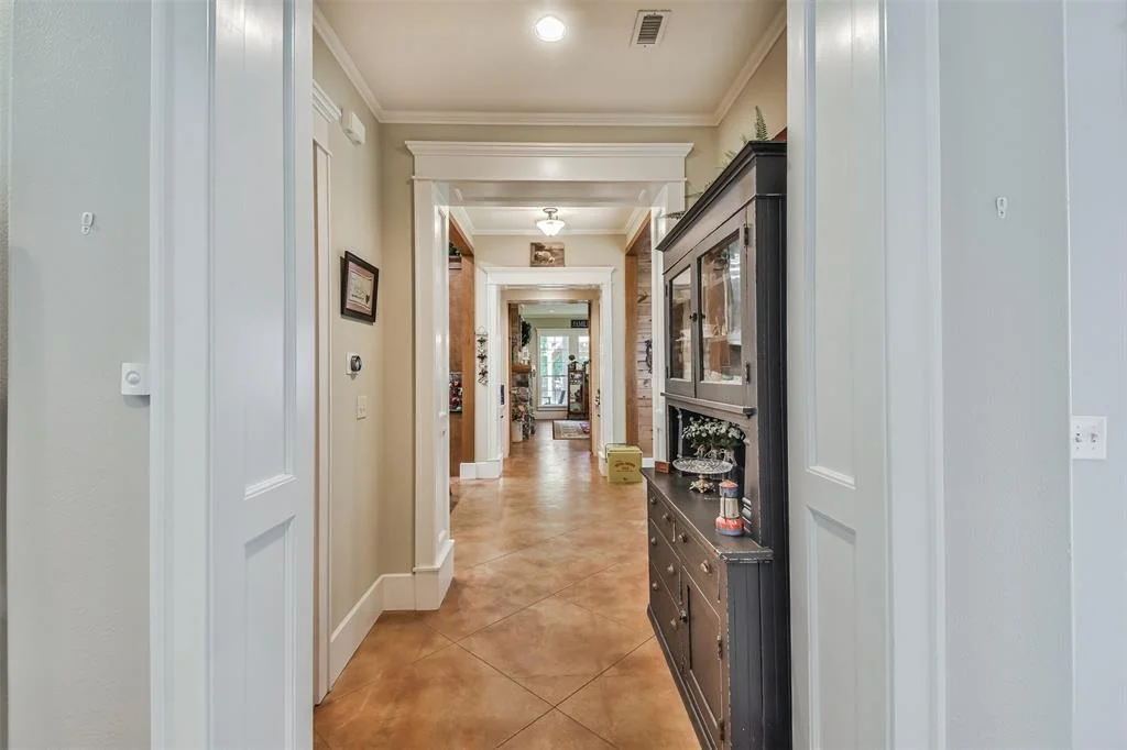 Photo of 9119 Sendera Drive