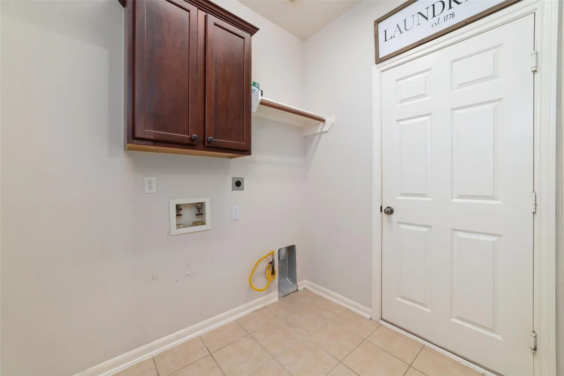 Photo of 3520 White Oak Point Drive