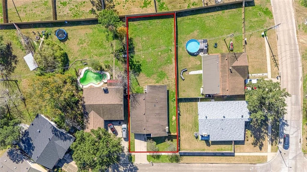 Photo of 16611 Great Glen Drive