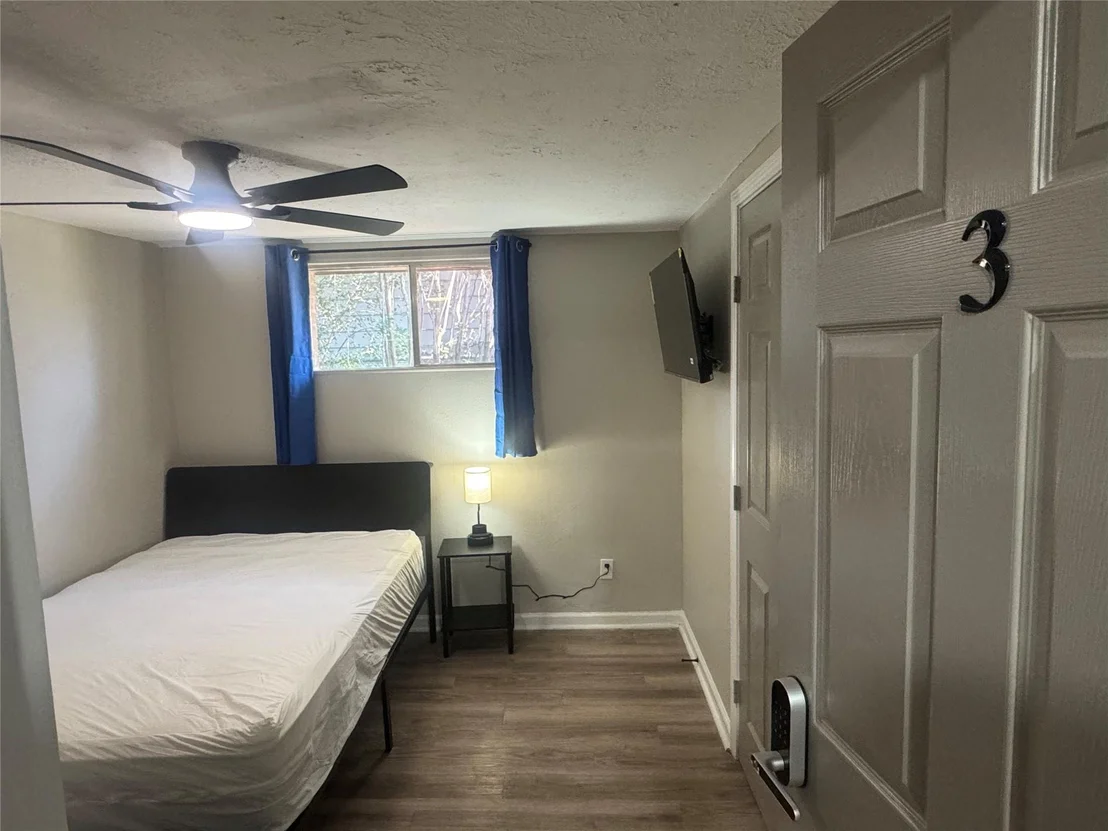 Photo of 5838 Reed Road